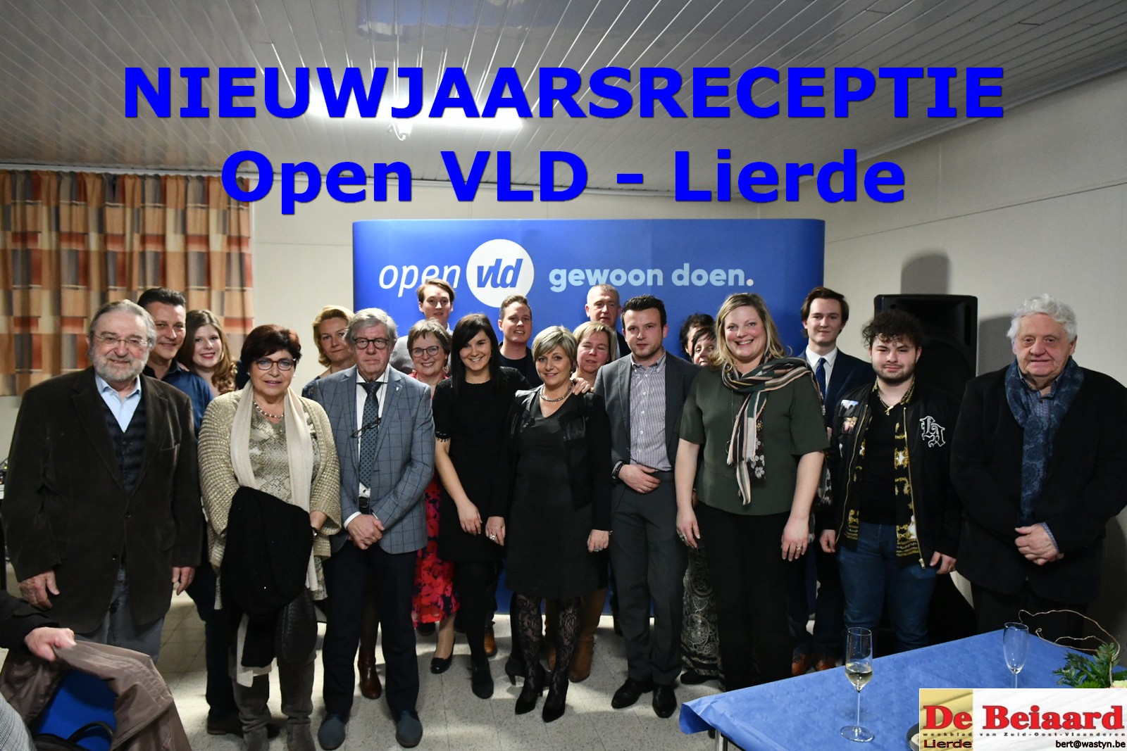 Bestuur Open VLD Lierde samen met enkele genodigden.