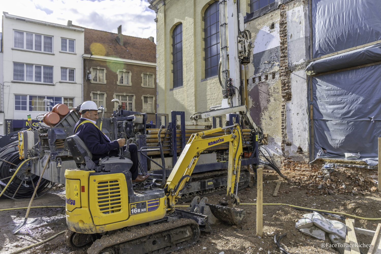 Eerstes spadesteek toeristisch bezoekerscentrum, schepen Alain Triest