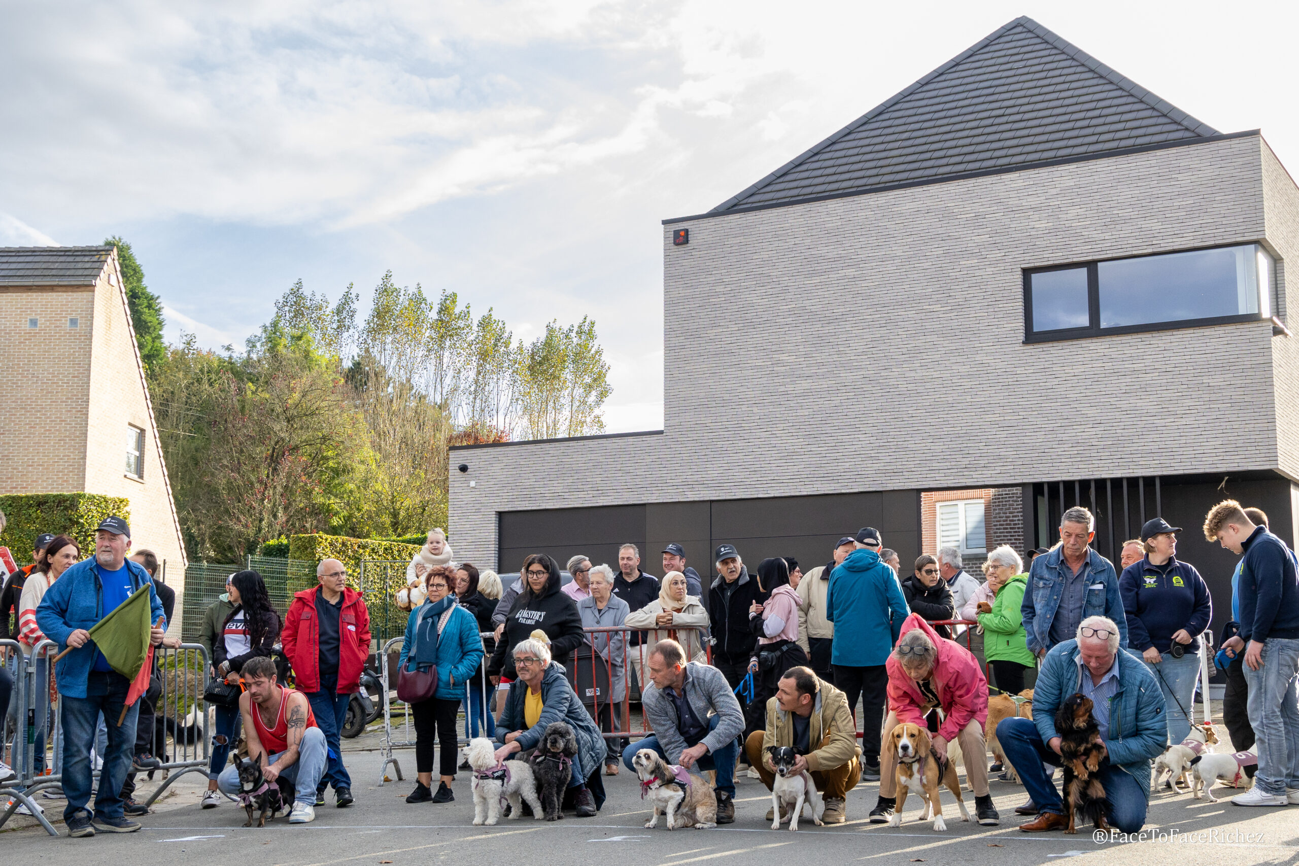 Bekende hondenkoers in Appelterre beleeft succesvolle 100ste editie